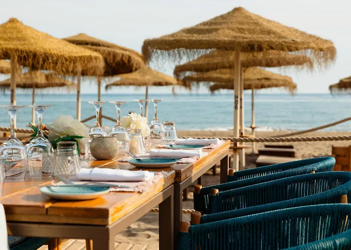 Luxurious Frontline Golf In Elviria Apartman
