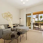 Luxurious Frontline Golf In Elviria