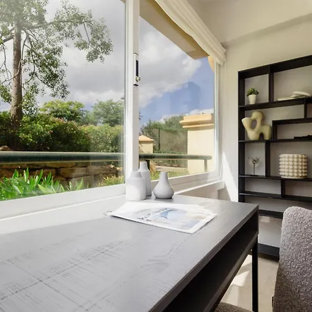 Luxurious Frontline Golf In Elviria