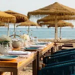Luxurious Frontline Golf In Elviria Lägenhet