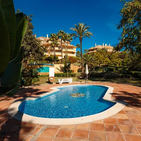 Luxurious Frontline Golf In Elviria Apartment Marbella