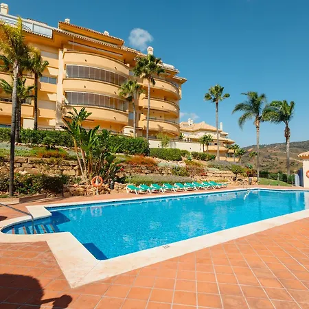 Luxurious Frontline Golf In Elviria * Marbella