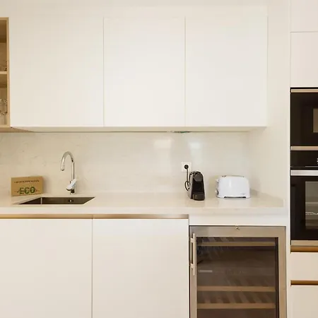 Luxurious Frontline Golf In Elviria Apartment