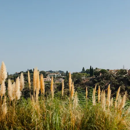 Luxurious Frontline Golf In Elviria Apartment *