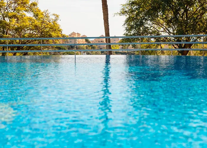 Luxurious Frontline Golf In Elviria דירה מארבלה