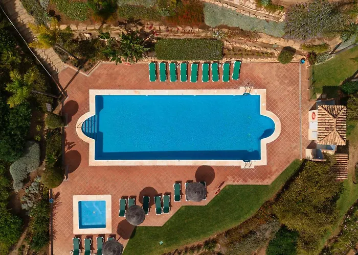 Luxurious Frontline Golf In Elviria *