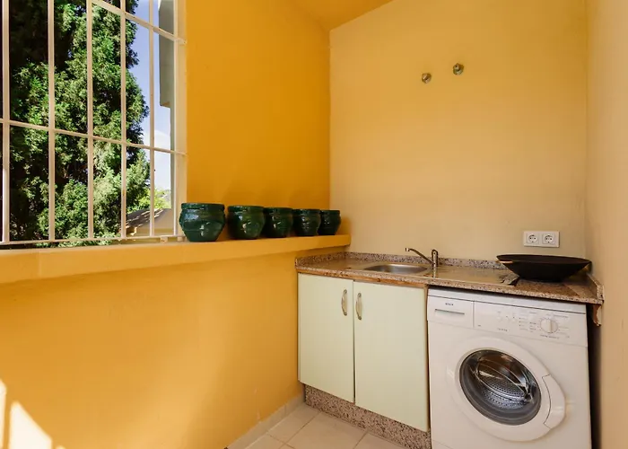 Luxurious Frontline Golf In Elviria Apartment *