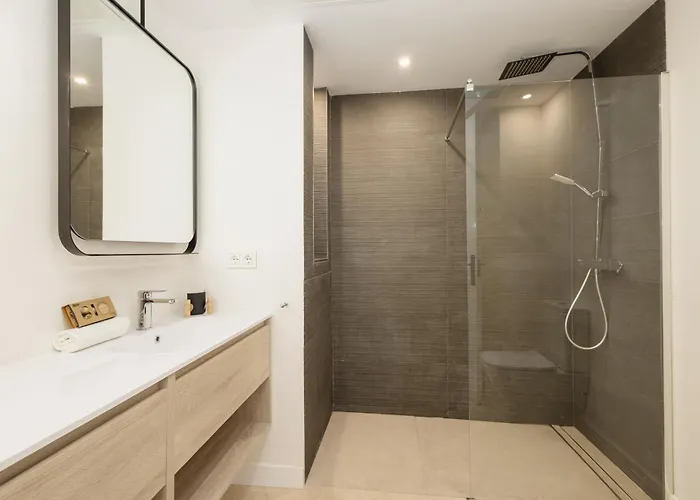 Luxurious Frontline Golf In Elviria * Marbella