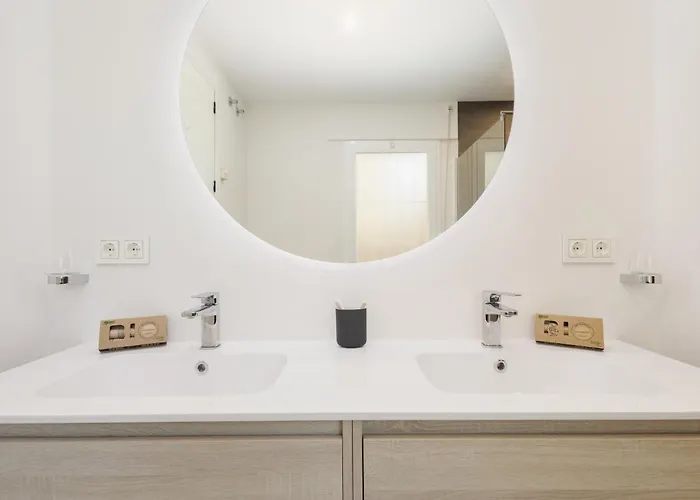 Luxurious Frontline Golf In Elviria Apartament