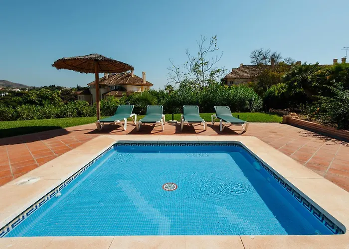 Luxurious Frontline Golf In Elviria Apartamento *